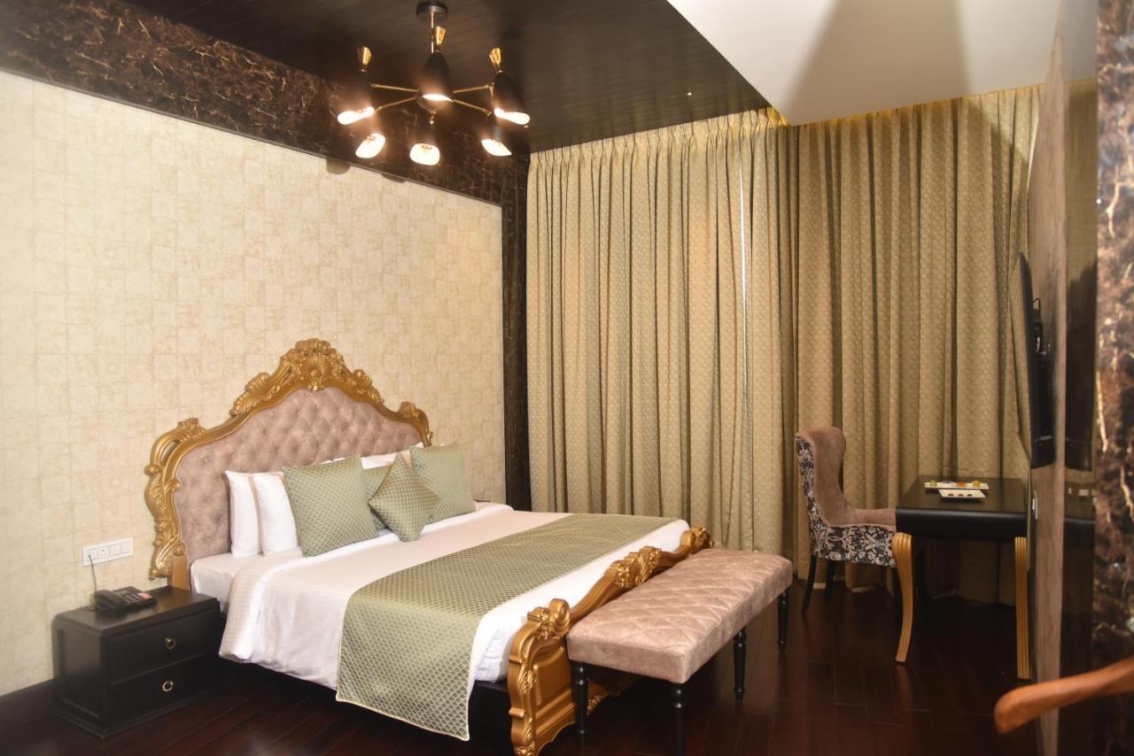 The Orchid Shimla Hotel Buitenkant foto