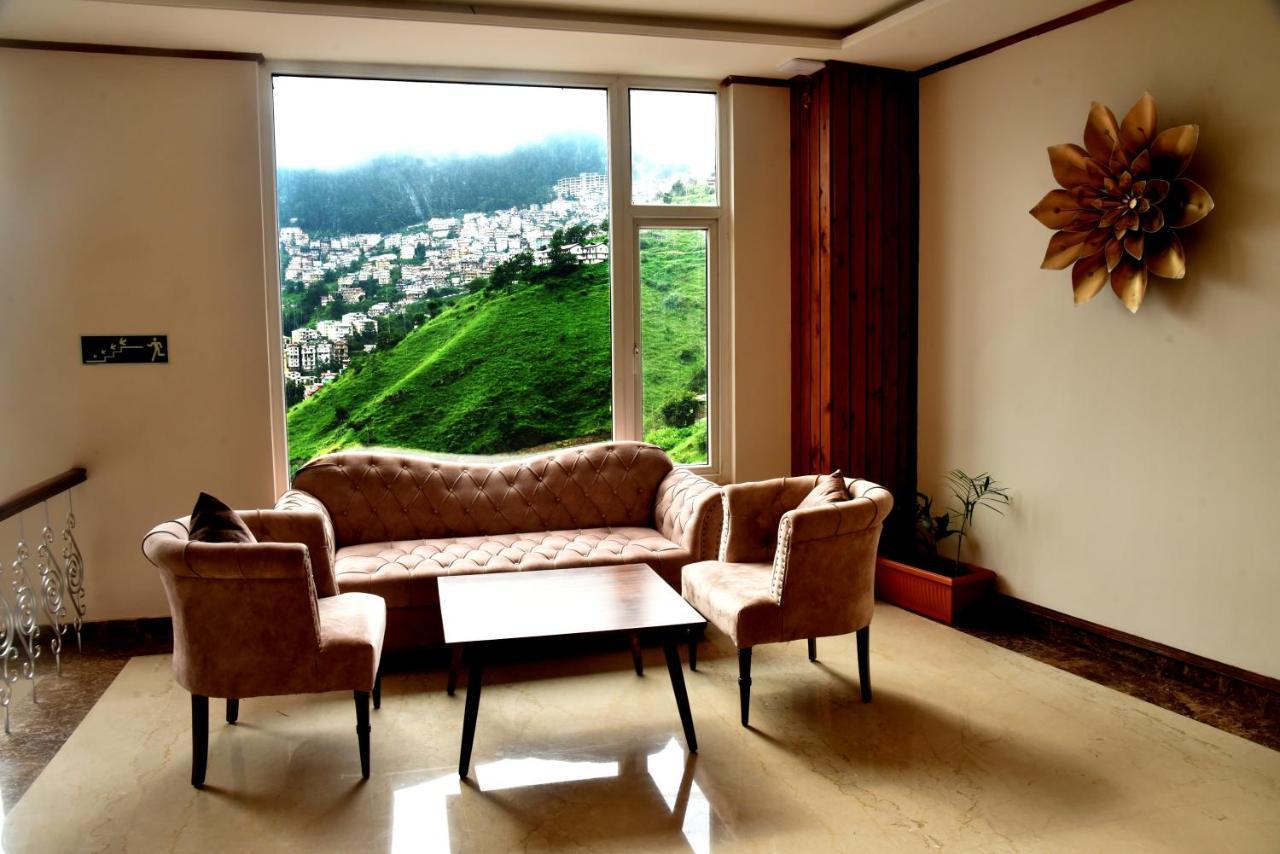 The Orchid Shimla Hotel Buitenkant foto